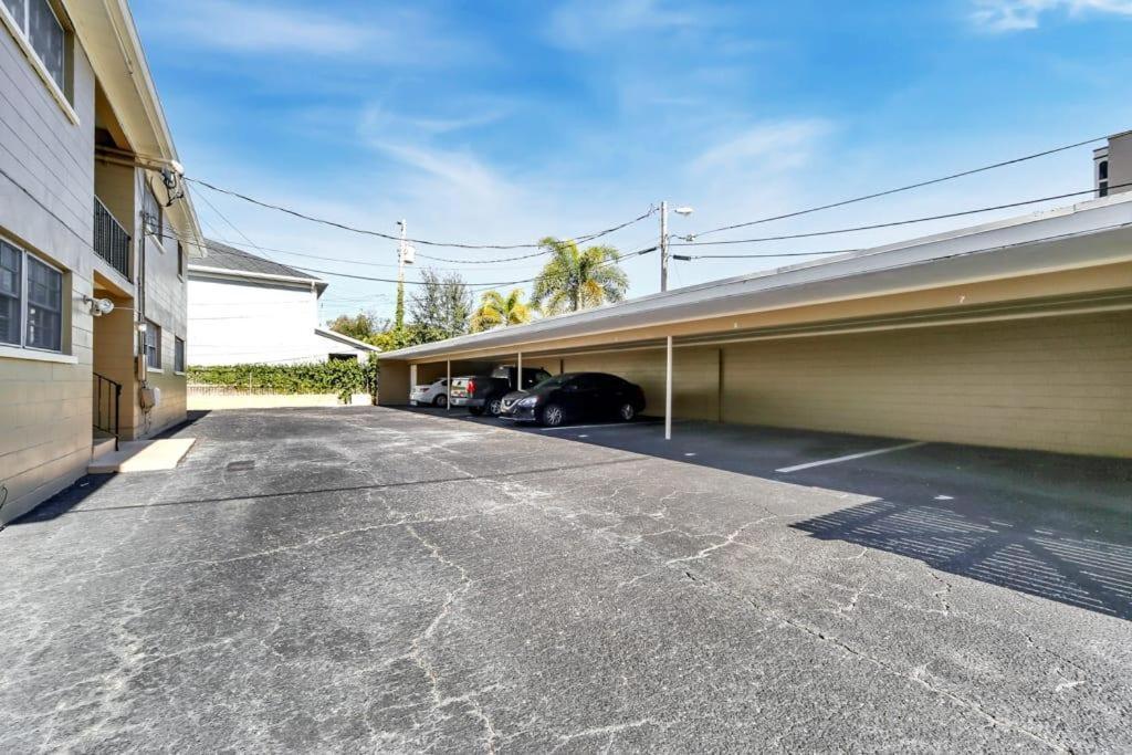 Designed And Well Located Chic 1Br With Parking Leilighet Tampa Eksteriør bilde