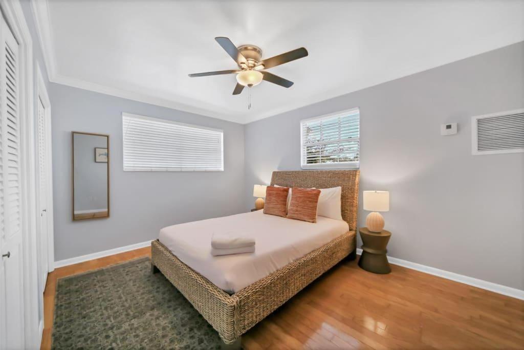 Designed And Well Located Chic 1Br With Parking Leilighet Tampa Eksteriør bilde